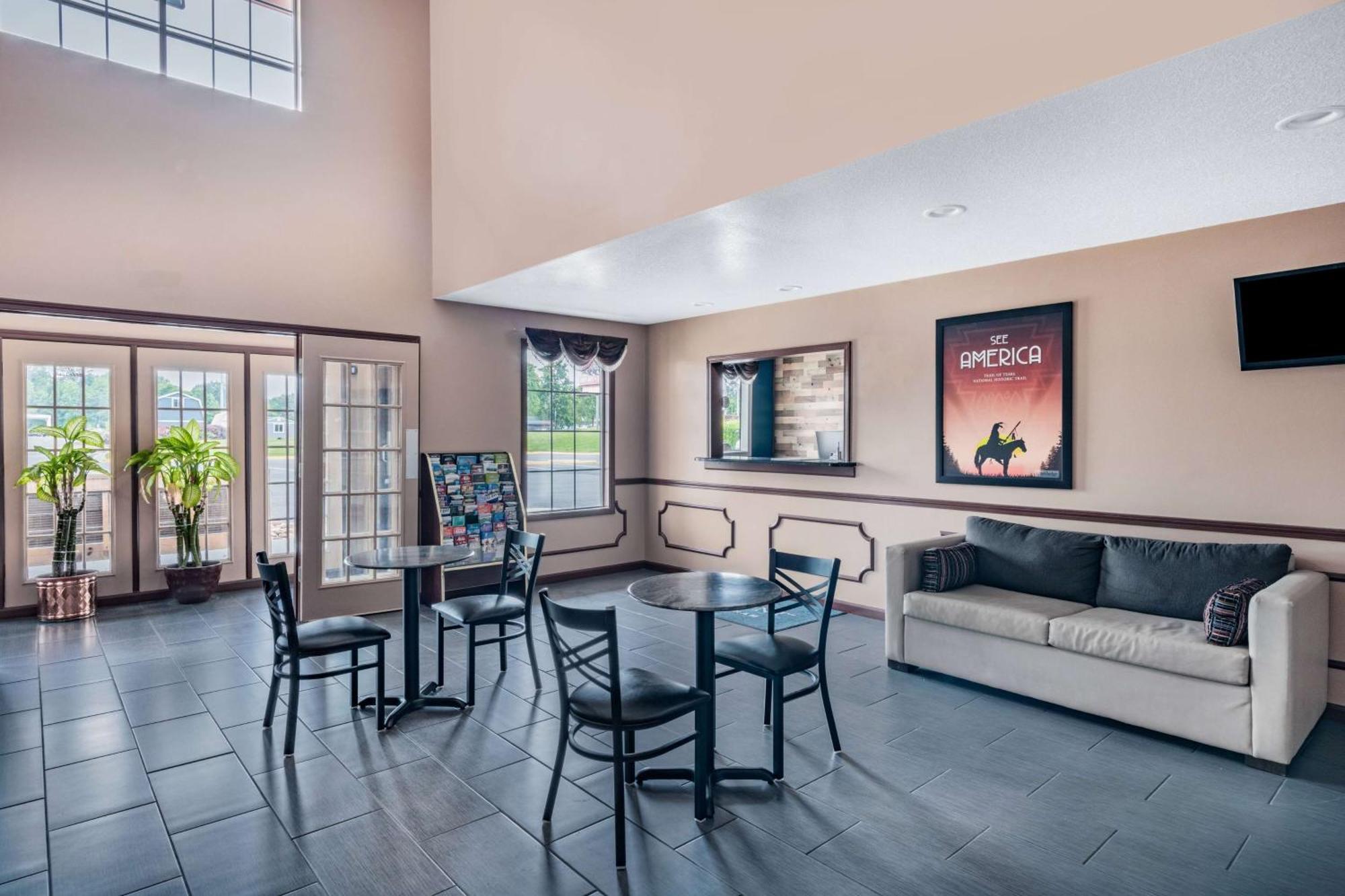 Baymont By Wyndham Commerce Ga Near Tanger Outlets Mall Exteriör bild
