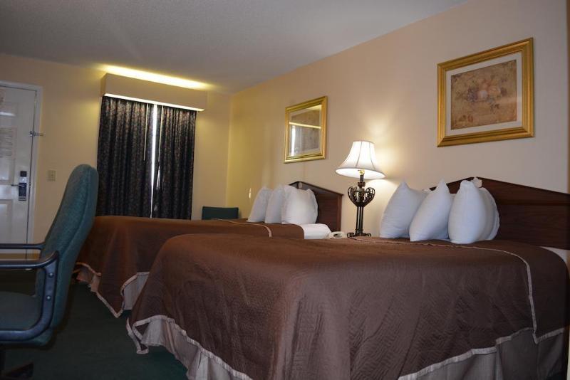 Baymont By Wyndham Commerce Ga Near Tanger Outlets Mall Exteriör bild